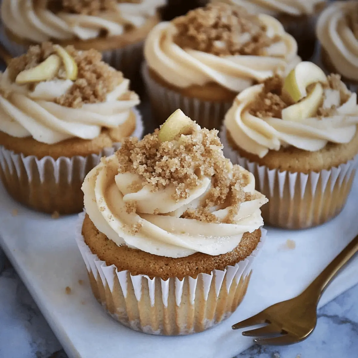 Apple Crumble Cupcakes