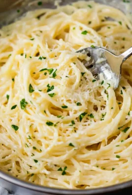 One Pot Garlic Parmesan Pasta