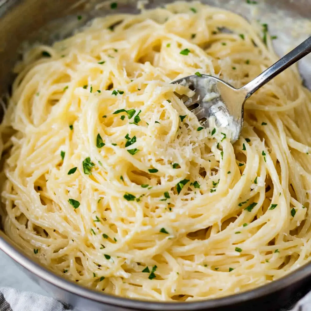 One Pot Garlic Parmesan Pasta