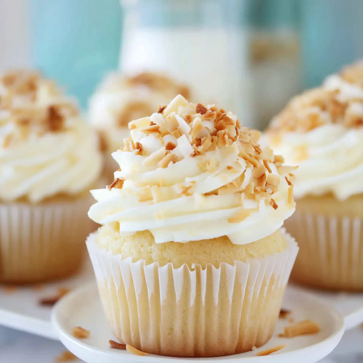 Best Ever Coconut Cream Pie Cupcakes